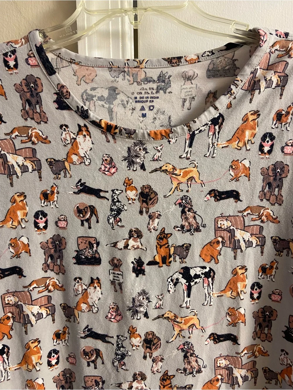 Vera Bradley grey night Tee with Orange and Black Dog Print Medium